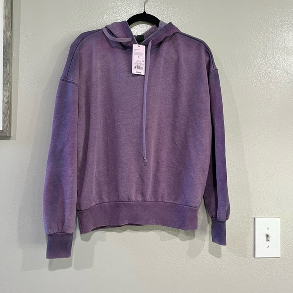 Women’s Combo Set Oversized Hoodie Sweatshirt and Short.    Size S.      Purple - Picture 5 of 14